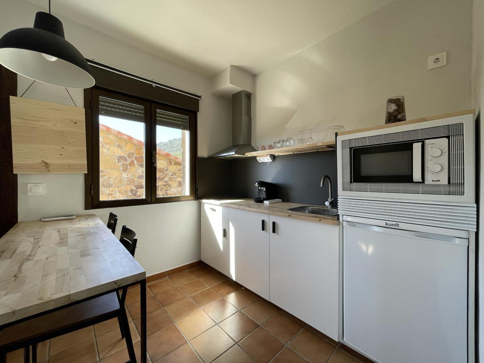 Apartamentos Los Pocillos Gargantilla del Lozoya y Pinilla de Buitrago Extérieur photo