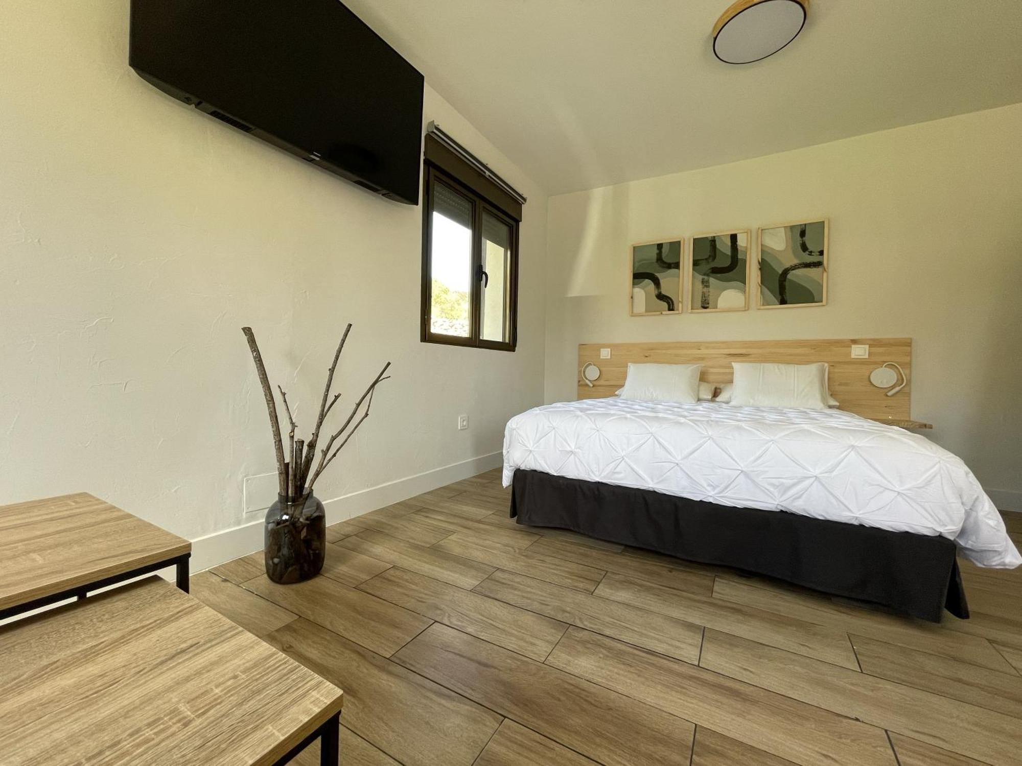Apartamentos Los Pocillos Gargantilla del Lozoya y Pinilla de Buitrago Extérieur photo